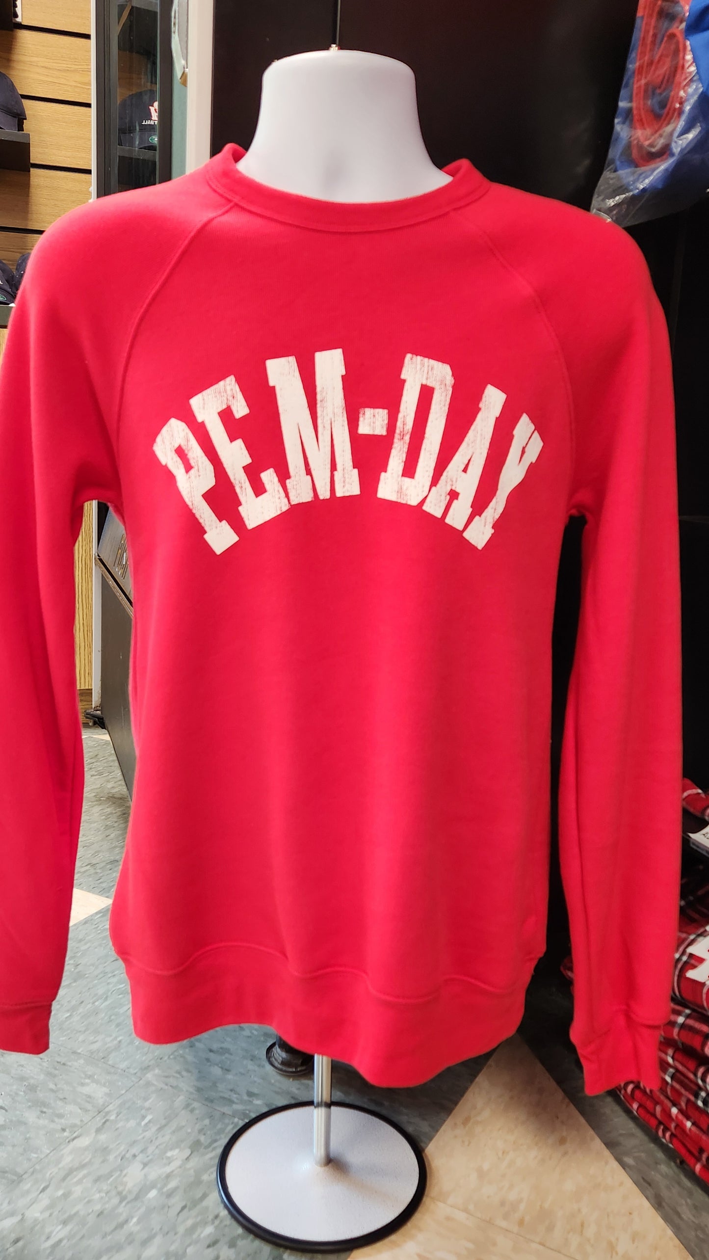 SS CREW OR HOOD PEMDAY